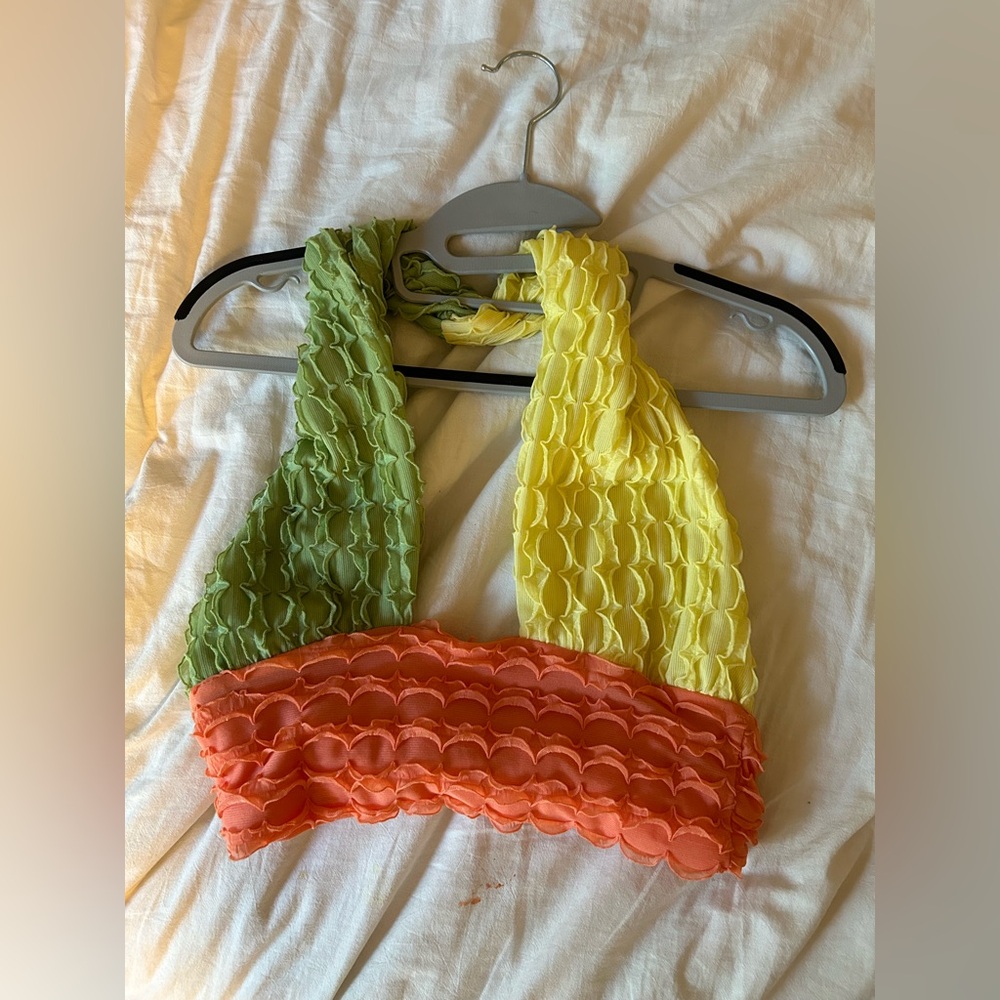 Color block ruffle halter tank